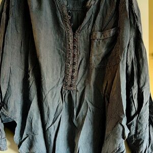 Anthropologie top by pilcro size medium